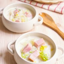 1/3日分のカルシウムが摂れるとろっと白菜のミルクスープ