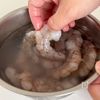 【天才的に旨い！究極のエビチリ】旨すぎて反則級♡の工程1