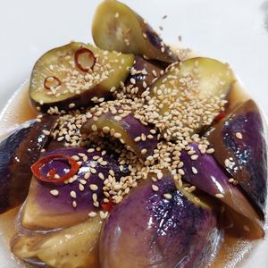 あきぷぅの作ってみた!投稿(【レンジで簡単！なすの南蛮漬け】5分で作れるお手軽副菜)