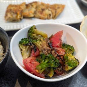 ひつじの作ってみた!投稿(【トマトとブロッコリーの塩こんおかか和え】もりもり食べれる♪)