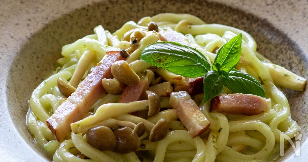 濃厚バジルのクリームうどん