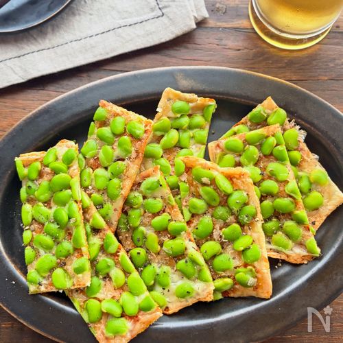 【枝豆とチーズのかつお節パリパリ焼き】かつお節で風味アップ!