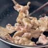 食欲そそる✨秋の味覚♡【絶品豚こまとれんこんの甘酢炒め】の工程4
