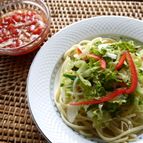 サラダ麺～サルサ風つけタレ
