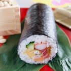 【恵方巻き】2023年の方角は？由来や食べ方、おすすめレシピも！
