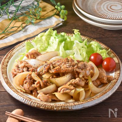 【豚こま玉ねぎのポン照り炒め】ご飯がすすむ10分おかず