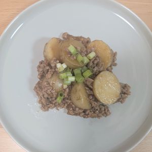 ゆいの作ってみた!投稿(【新じゃがの甘辛そぼろあん】何度も食べたい簡単おかず！)