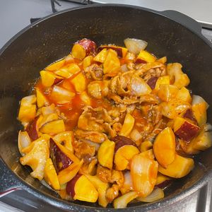 1169387の作ってみた!投稿(簡単秋おかず♡『鶏肉とさつまいもとれんこんの酢豚風甘酢炒め』)