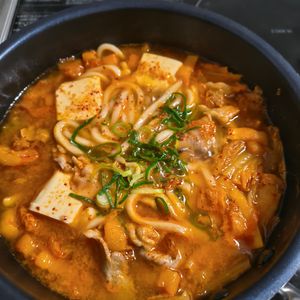 けいぞうの作ってみた!投稿(ワンパン10分！鍋の素いらず♪厚揚げ入り【白菜キムチ鍋風】)