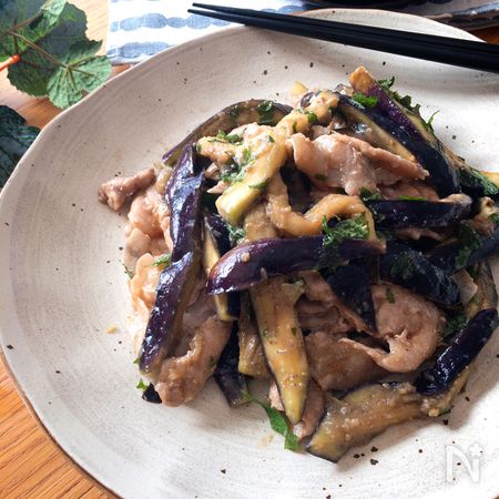 ご飯もビールも進む 豚ロースとなすの甘辛味噌だれ By ともきーた 伊藤 智子 レシピサイト Nadia ナディア プロの料理家のおいしいレシピ