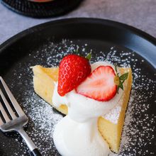 混ぜてレンチン5分！しっとりずっしり系【ヨーグルトケーキ】
