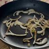 【ワンパン♪蓋して5分】白菜とツナのトマト煮の工程1