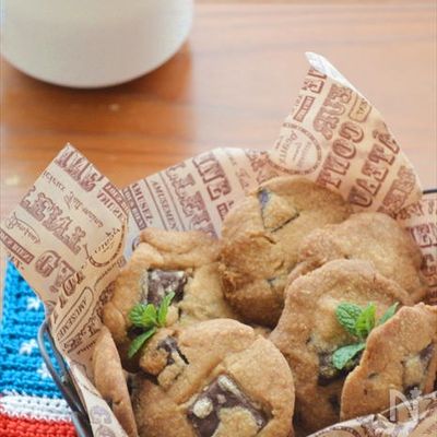 バター不要！材料３つで超簡単！チョコチャンククッキー☆