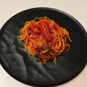 りんの作ってみた!投稿(【普通より、ちょっとおいしいナポリタン】大満足のコクとうま味)