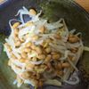 萬琉ママの作ってみた!投稿(騙されたと思って食べてみて♡納豆ともやしの塩ごまだれナムル)