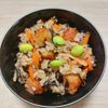 よっこの作ってみた!投稿(【さつま揚げとひじきの炊き込みご飯】うま味たっぷり!)