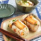 焼きエリンギとベーコンのオイルおにぎり