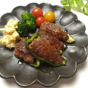 とのちゃまの作ってみた!投稿(【お弁当おかずにも】ピーマン肉詰めの甘酢がらめ)
