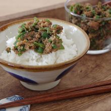 調味料1つ!ごはんが進む!ピーマンとサバ味噌の醤油炒め