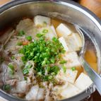 具だくさん！『白菜と豚肉と豆腐のピリ辛中華風スープ』