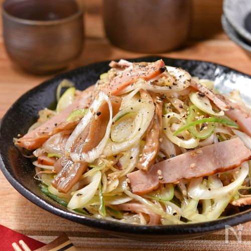 長ねぎと焼き豚のピリ辛中華和え│爆速3分！和えるだけ