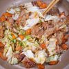 行列の定食屋さんの🍚豚バラキャベツのご飯が進むお味噌汁🤩の工程4