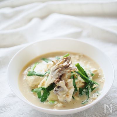 すくい豆腐の豆乳スープ