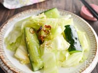 【常備菜に♪】キャベツときゅうりの中華風ピリ辛漬物