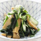 ピリ辛！わかめキュウリとメンマの和え物