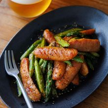 最強コンビ♡アスパラとウインナーのマヨカレー炒め☆おつまみに