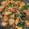 あやぱーなの作ってみた!投稿(ワンパン10分!鶏むね肉ときのこの甘辛味噌炒め)