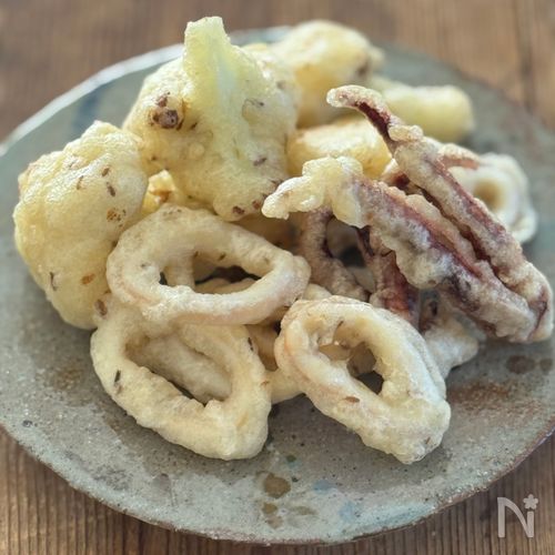 カリフラワーとイカのスパイス揚げ