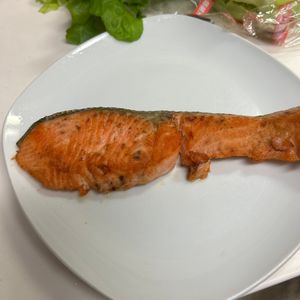 1381931の作ってみた!投稿(【鮭のムニエル*レモンバター醤油】食べてびっくりの美味さ!)