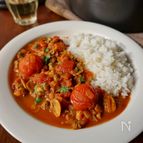 牛肉とトマトのスパイシー煮込み