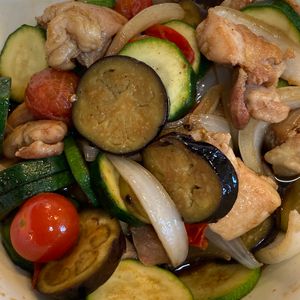 くだもの大好き🧡の作ってみた!投稿(野菜がおいしい！【鶏肉のバルサミコ酢マリネ】)