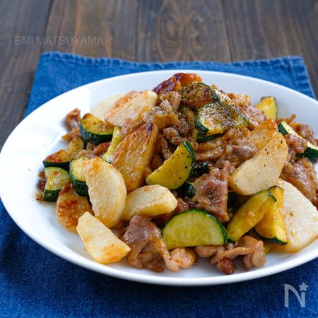 豚こまとズッキーニと長芋の味噌マヨ炒め By 松山絵美 レシピサイト Nadia ナディア プロの料理家のおいしいレシピ
