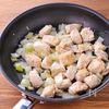 【チキンと半熟たまごのトマト煮】虜になるおいしさ…♡の工程2
