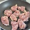 キャベツまで美味しい♪【鶏もも肉のしょうがだれ焼き】の工程2