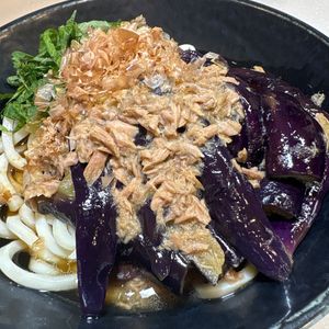 楽ラク手抜キッチン🐶🐾の作ってみた!投稿(【甘辛ツナとなすの冷やしうどん】めんつゆとレンジで簡単に！)