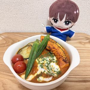 まつりかの作ってみた!投稿(【焼き野菜のバターチキンカレー】簡単絶品!何度もリピしたい♡)