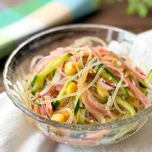 【彩り野菜の春雨サラダ】お野菜たっぷりシャキシャキ食感♪