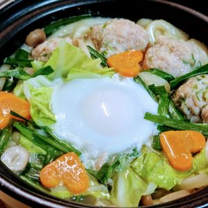 まゆのの作ってみた!投稿(【ごちそううどん】スープが決め手！塩ちゃんこ風煮込みうどん♪)