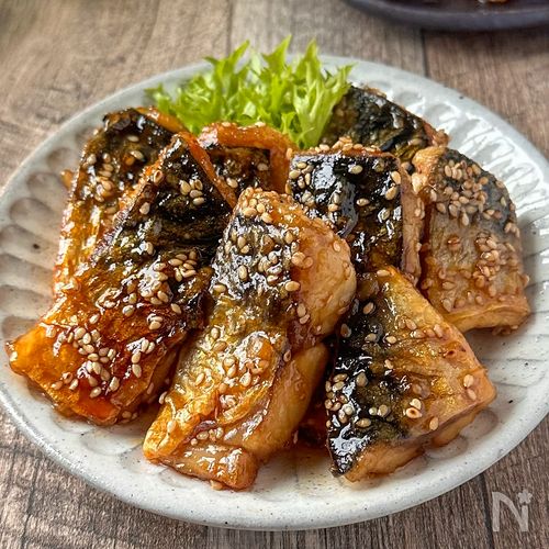 ご飯泥棒すぎる♩鯖のごま照り焼き