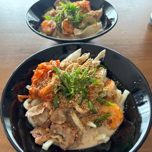 こむぎの作ってみた!投稿(【豚キムチの冷やしゴマだれうどん】夏に最高！パワーレシピ♪)