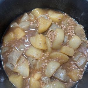 りまの作ってみた!投稿(材料入れて煮るだけ♪『とろとろ大根の甘辛♡中華そぼろあん』)