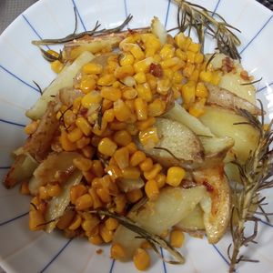 鶏皮坊主の作ってみた!投稿(行列の居酒屋さんの🍻じゃがバターコーン☆スペシャル☆🤩☆)