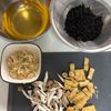 栄養満点！だし香る♡【ひじきときのこの具沢山炊き込みご飯】の工程1