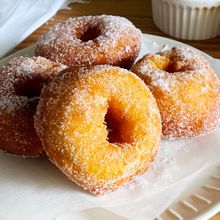 材料3つ!ホットケーキミックスでリングドーナツの作り方!