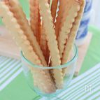 スパイシーなスティックチーズクッキー§おつまみにも
