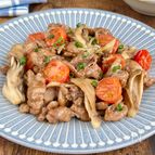 豚肉とまいたけのピリ辛ポン酢炒め